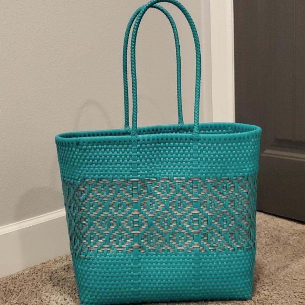 Mexican plastic woven tote bag